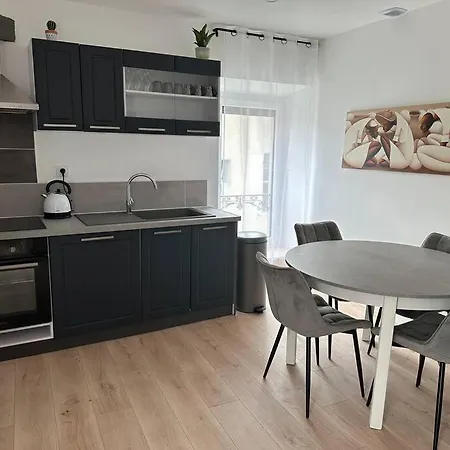 Apartment Chez Gaelle *